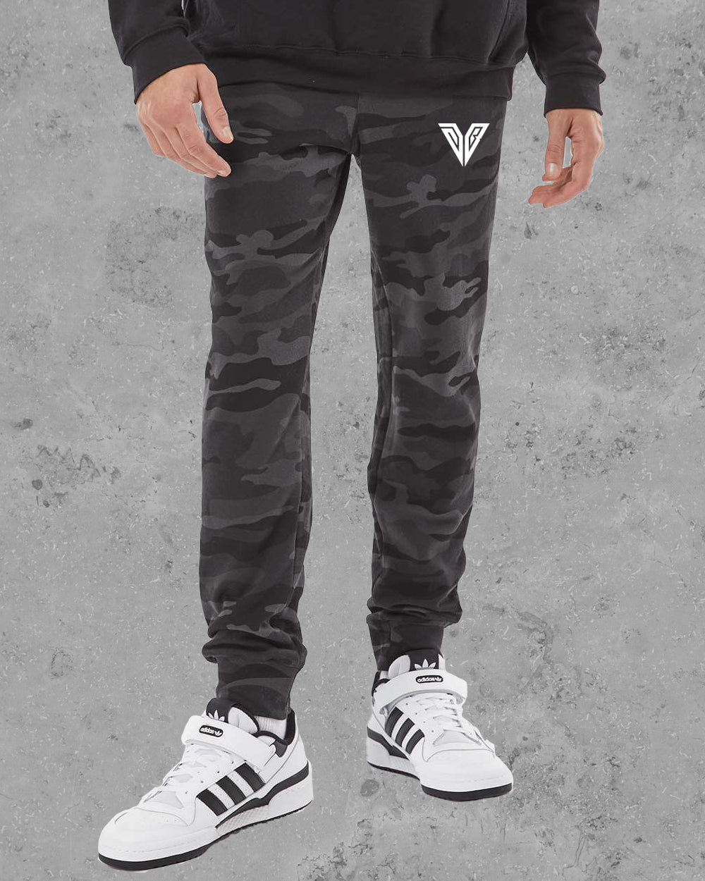 Adidas originals camo hot sale fleece pants